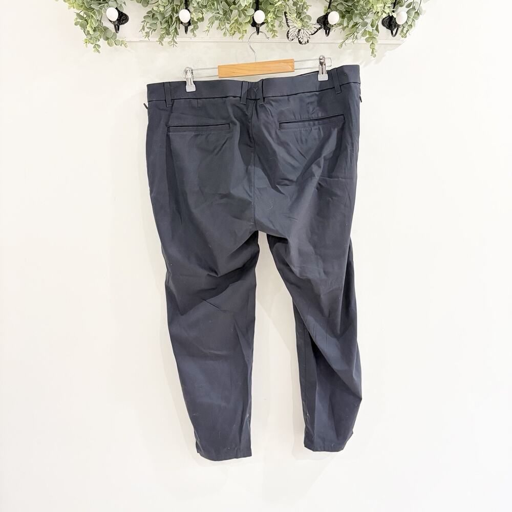 Birddogs Men Navy Performance golf Pants 40 X 30 DD 59 - Picture 3 of 3